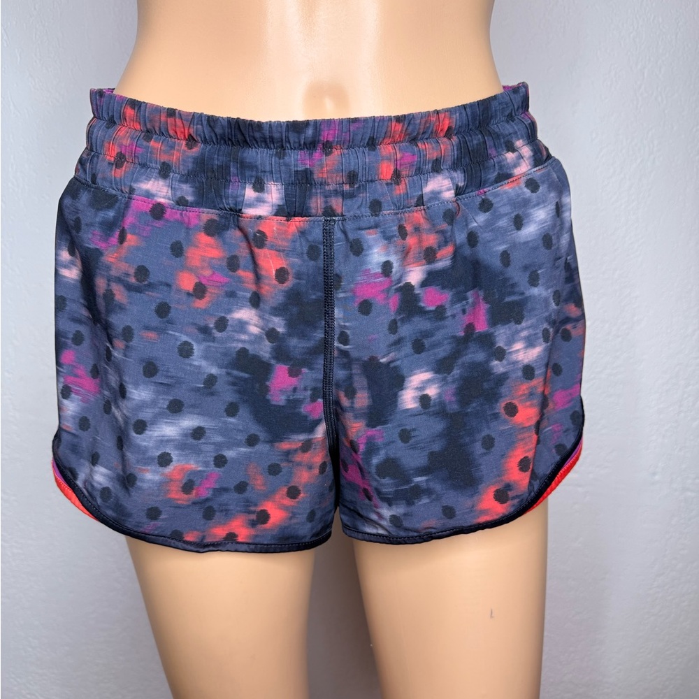 Lululemon Super Squad Shorts Size 10  Windy Blooms Plum Violet Blue 2.5" Lined